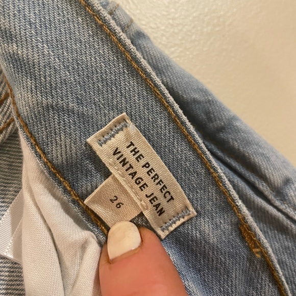 NWT Madewell distressed jeans! - Picture 5 of 8